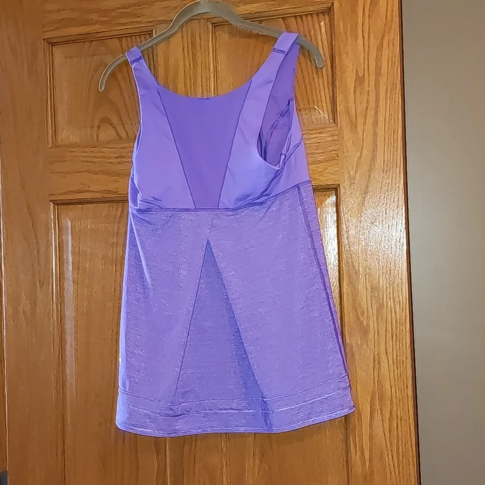 Lululemon Tank Size 6 - Picture 3 of 4
